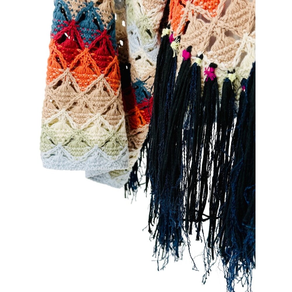 Free People Crochet Fringe Scalloped Hem Knit Poncho Top | Coastal Cowgirl Boho - Picture 5 of 16